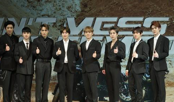 Album debut EXO di No. 23 di Billboard 200