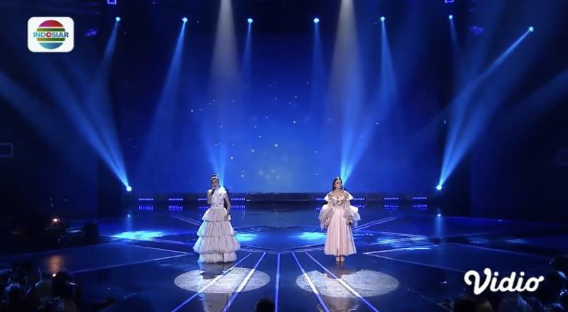 PERTARUNGAN DI BABAK TOP 12 D’ACADEMY 5 “Larut Dalam Kepastian” Jadikan Sridevi (Prabumulih) Sebagai Academia Terbaik  