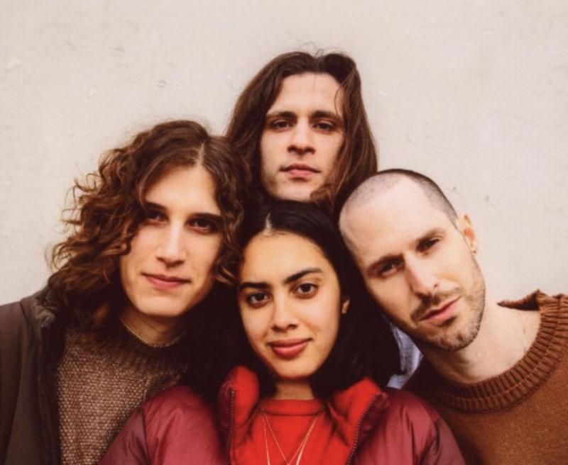 Crumb Umumkan Album "AMAMA" dan Rilis Single Terbarunya Crumb  band berbasis di New York City, 