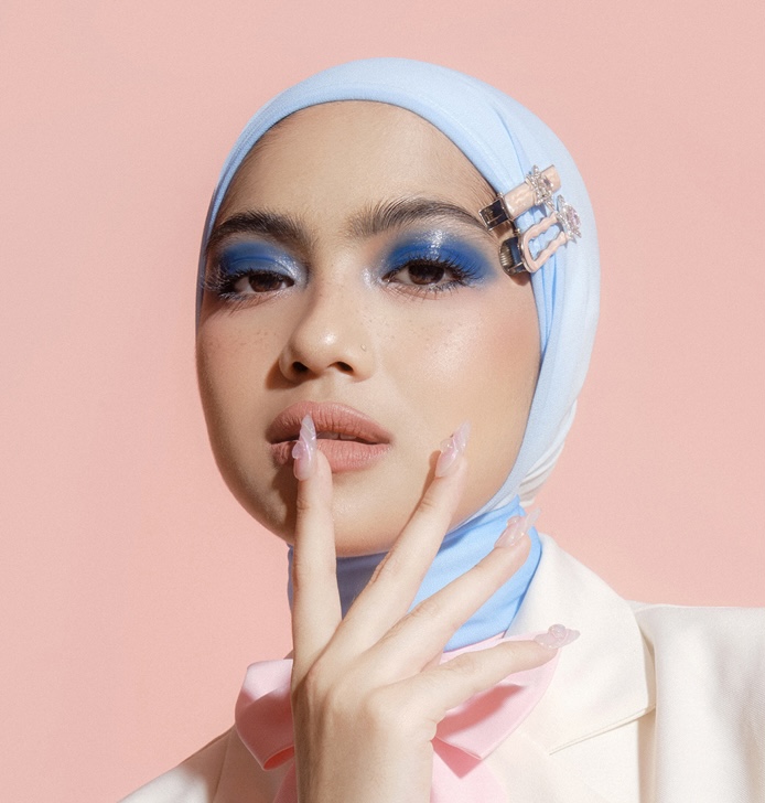 Musisi Jelita Asal Jakarta Maira Muthma , Merilis Single Bergenre Berbeda  dari sebelumnya Berjudul “Katakanlah”