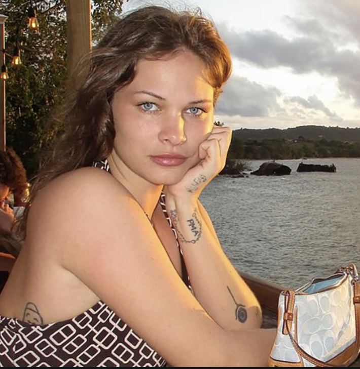  Kreator Seri Komedi Web `Club Rat` di TikTok, Eva Evans, Meninggal Dunia di Usia 29 Tahun