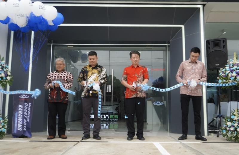 Chery Meresmikan Dealer Baru di Karawang untuk Menjangkau Wilayah Jawa Barat yang Lebih Luas