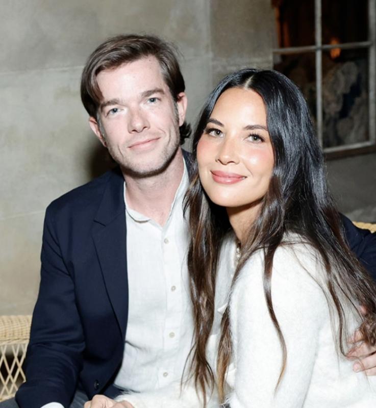 Olivia Munn dan John Mulaney Memasuki Babak Baru Bersama