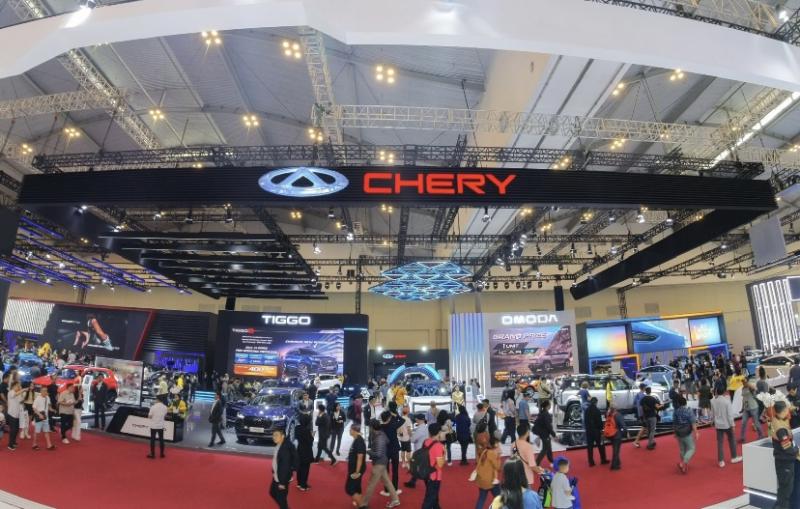 Inovasi Produk dan Strategi Penjualan yang Sukses Sejarah di GIIAS 2024 dengan 1.009 Surat Pemesanan Kendaraan