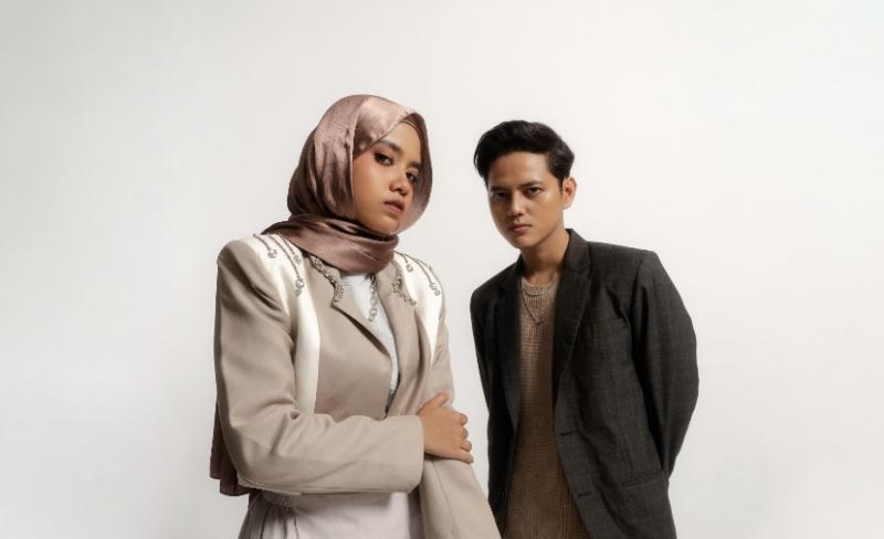 Stevan Pasaribu dan Hanin Dhiya Hidupkan Kembali Lagu “Selalu Untuk Selamanya” dalam Kolaborasi Nostalgia