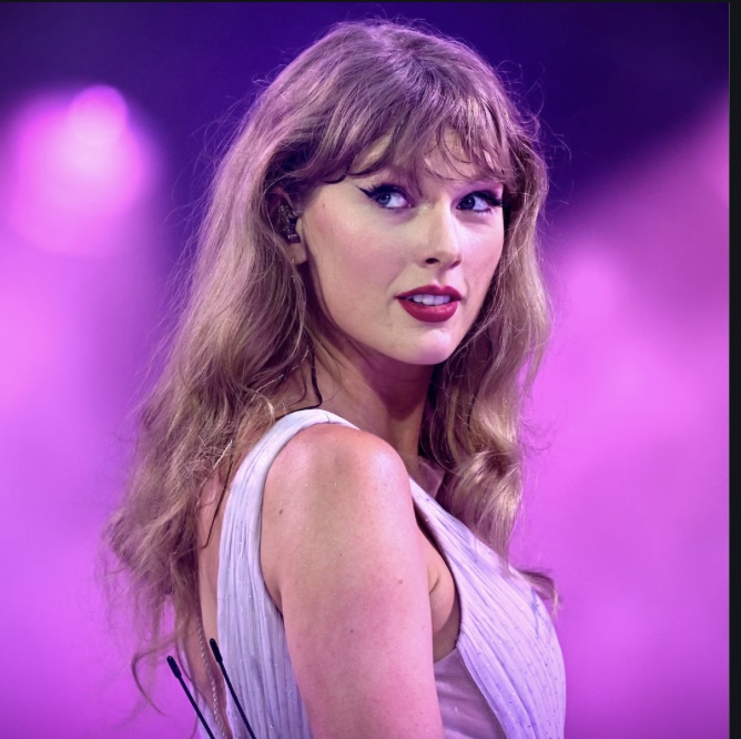 Billboard Minta Maaf ke Taylor Swift atas Insiden Video Kontroversial