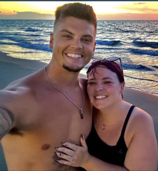 Catelynn Lowell dan Tyler Baltierra Sadar Telah Diputus Kontak dengan Orang Tua Angkat Carly