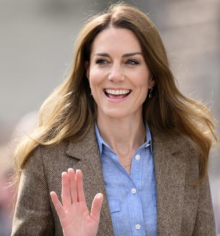 Kate Middleton Tampil Memesona dengan Setelan Hijau di Acara British Fashion Council