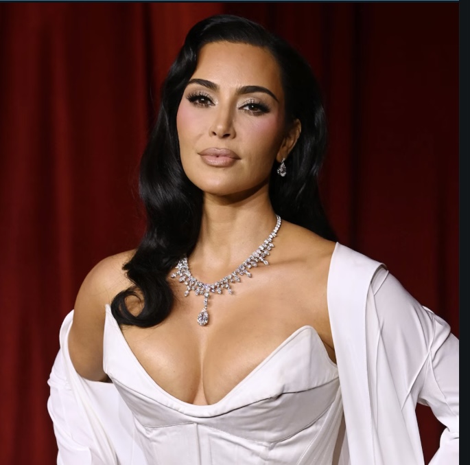 Kim Kardashian Buka Suara Usai Vonis Kasus Perampokan di Paris