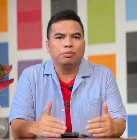 Adibal Sahrul Tegaskan Dirinya Bukan Buzzer, Hanya Pencipta Lagu yang Bersyukur Bisa Berkarya