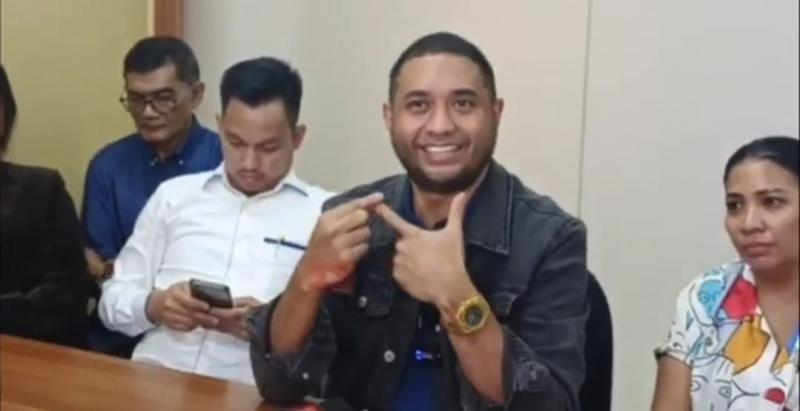  Rayen Pono Soroti Polemik Royalti Vidi Aldiano dan Keenan Nasution: “Vidi Itu Korban, LMK yang Harus Ditegur”