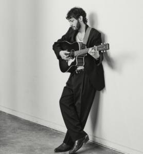  Chris LaRocca Rilis Single Paling Personal, “slow dance in the diner”, Bagian dari EP dog years