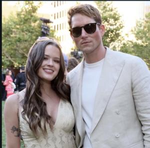  Ava Phillippe dan Dakota Brubaker Resmi Debut di Red Carpet Charlize Theron Africa Outreach Project 2025