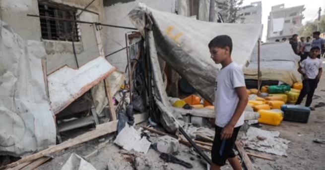 Serangan Udara Israel di Gaza Tewaskan 10 Warga, Termasuk 6 Anak-anak di Kamp Pengungsi Nuseirat 