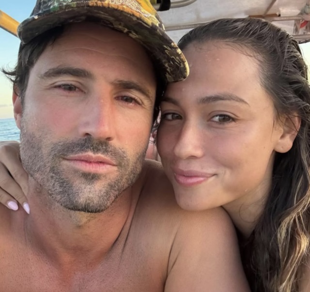  Resmi Menikah, Brody Jenner dan Tia Blanco Gelar Pernikahan Intim di Malibu