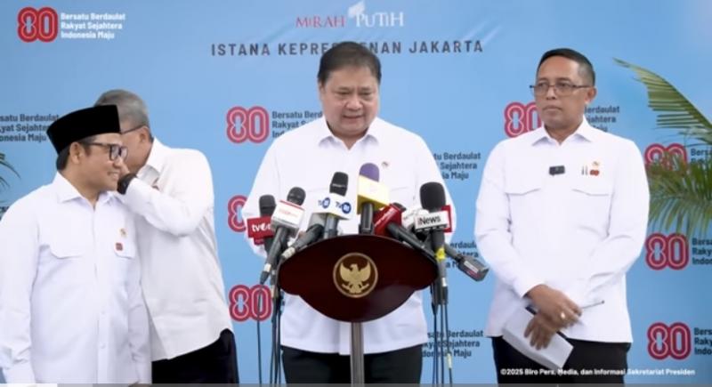 Airlangga Hartarto: Pertumbuhan Ekonomi Kuat, Pemerintah Percepat Perizinan, Dorong Investasi dan Sektor Strategis 