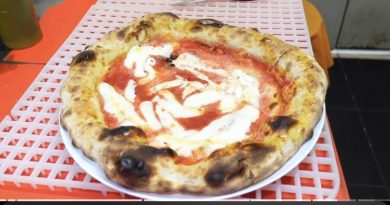 Rahasia Dapur Pizzeria Keluarga Italia: Fratelli Di Giovannantonio Tawarkan Cita Rasa Asli Negeri Pizza