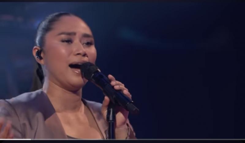 Ajang Musik Internasional: Penampilan Emosional Jessica Sanchez Tuai Standing Ovation
