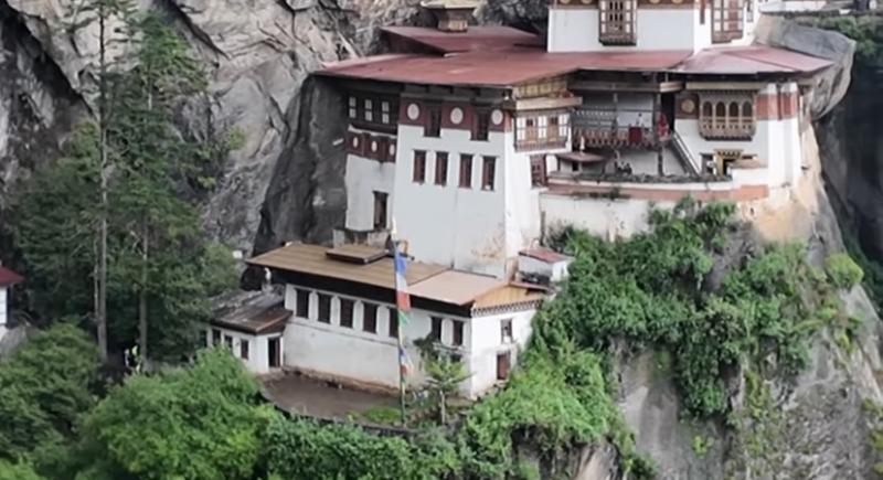Menyusuri Keindahan Paro Taktsang, “Tiger’s Nest” Bhutan: Perpaduan Alam, Budaya, dan Spiritualitas