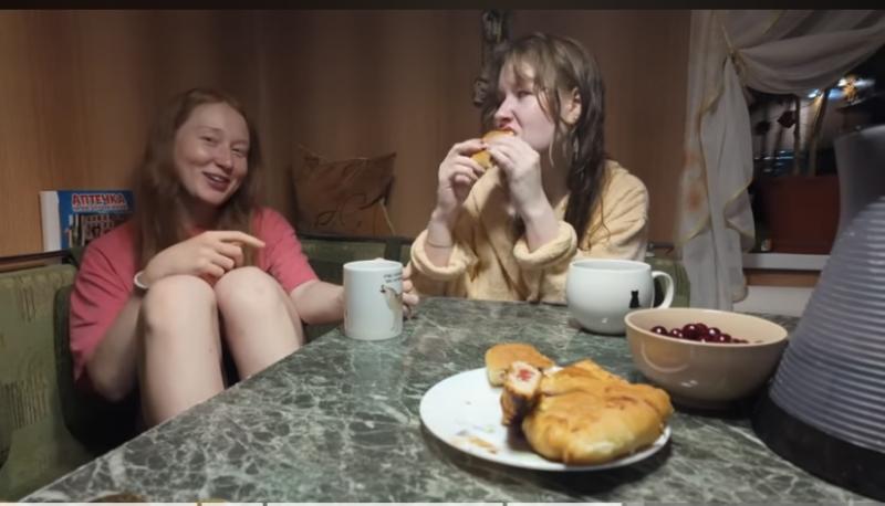  Cerita Kehidupan Desa, Cinta Keluarga, dan Persahabatan di Balik Kamera