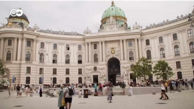  Menjelajah Wina dengan Anggaran Hemat: Keindahan Kekaisaran Eropa yang Bisa Dinikmati Tanpa Mahal