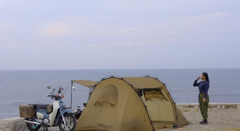  Petualangan Pertama Aya: Moto Camping di Tepi Laut, Antara Luka, Angin, dan Kenikmatan Sederhana