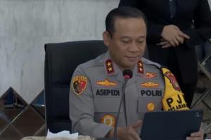  Roy Suryo  Bersama  7 Orang   Resmi Jadi Tersangka Kasus Dugaan Manipulasi Ijazah Presiden ke7Jokowi