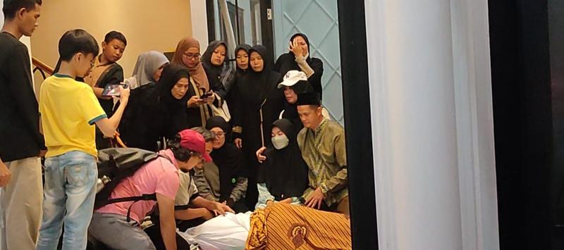 Keluarga Ungkap Detik-Detik Terakhir Epy Kusnandar, Termasuk Wasiat Pemakaman dan Pesan untuk Anak