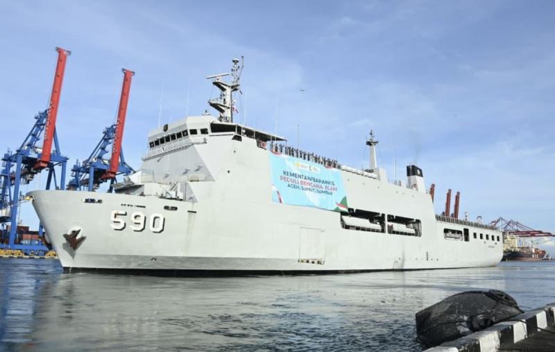  TNI AL dan Kementerian Pertanian Lepas Bantuan Banjir Tahap III ke Aceh dan Sumatera