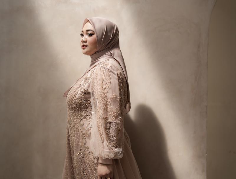 Fadhilah Intan Kembali Sentuh Emosi Lewat Soundtrack Film Terbaru “Pura-Pura Bahagia”
