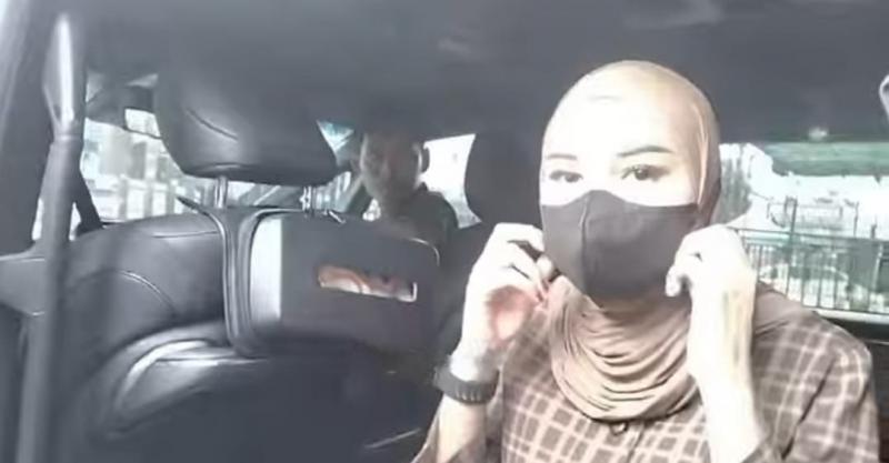  Bukan Liburan, Aurel dan Atta Tinggalkan Anak Demi Kerja di Brasil