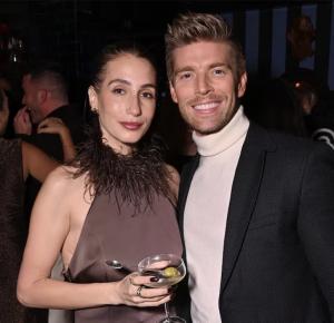 Amanda Batula dan Kyle Cooke Resmi Berpisah Setelah Empat Tahun Menikah