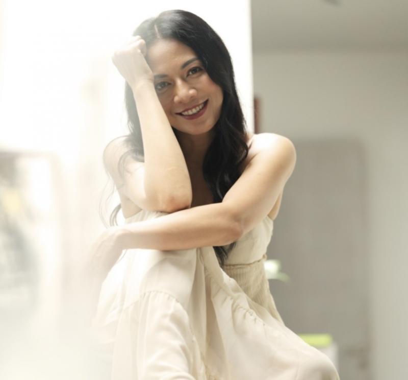 Dee Lestari Nyanyikan Ulang “Perahu Kertas”, Hadirkan Versi Dewasa Setelah 14 Tahun