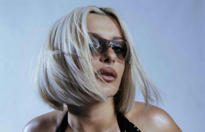  Bebe Rexha Rilis Single Dance “New Religion”, Terinspirasi Lagu Legendaris “Insomnia”