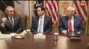  Trump Disorot Usai Pernyataan “Patung di Venezuela” hingga Sindir Lawan Politik