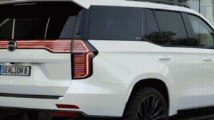  BYD Seal 8 Jadi Sorotan, SUV Hybrid Canggih dengan Performa Tak Biasa