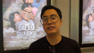Dennis Adishwara Ungkap Peran Ustaz Yusuf di Film “Dalam Sujudku”, Angkat Kisah Ujian Rumah Tangga