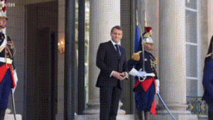  Prabowo Tiba di Istana Élysée, Bahas Kemitraan Strategis dengan Prancis