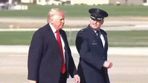  Trump Klaim Iran Siap Serahkan Uranium, Blokade Laut Diperketat di Tengah Gencatan Senjata Lebanon