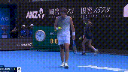 Ben Shelton Tampil Perkasa, Singkirkan Dane Sweeney dalam Tiga Set Langsung