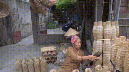 Pasar Desa Vietnam Hidup dengan Tawar-Menawar Tradisional dan Suasana Hangat Warga