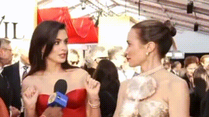  Anne Hathaway dan Emily Blunt Bicara Sekuel “The Devil Wears Prada 2” di Premiere Meriah New York