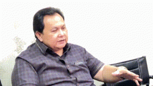 Minola Sebayang: Fairuz A. Rafiq dan Sonny Septian Pertimbangkan Langkah Hukum Terkait Isu Perceraian di Media Sosial