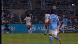  Drama 7 Gol di Yankee Stadium: NYCFC Tumbangkan FC Cincinnati dalam Laga Penuh Kontroversi