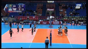  Duel Sengit di Lapangan Voli, Brook Van Sickle Bersinar dalam Laga Dramatis