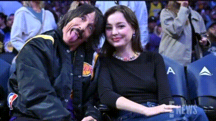 Eileen Kelly Bicara Terbuka soal Hubungan Beda Usia dengan Anthony Kiedis