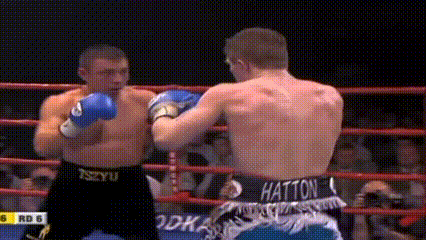 Ricky Hatton Taklukkan Kostya Tszyu dalam Duel Epik, Rebut Gelar Dunia IBF