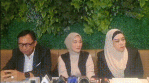  Elma Theana Tegaskan Isu Cerai Sonny Septian dan Fairuz A Rafiq Hoaks, Keluarga Beri Ultimatum 2x24 Jam