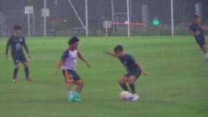 Betrand Peto Tetap Jadi Andalan Selebriti FC, Hujan Deras Tak Padamkan Semangat