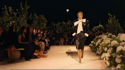  Saint Laurent Tampil Memikat di Paris Fashion Week 2026, Anthony Vaccarello Suguhkan Siluet Berani dan Elegan